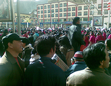 Labrang protest